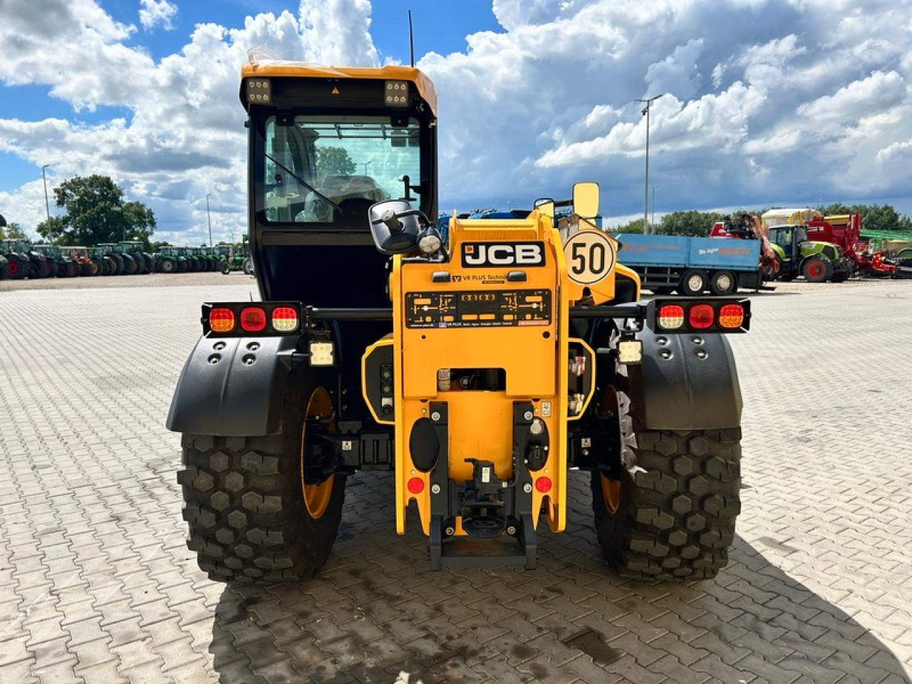 JCB 542-70 AGRI PROAKTION - Teleskopický manipulátor: obrázek 3 JCB 542-70 AGRI PROAKTION - Teleskopický manipulátor: obrázek 3