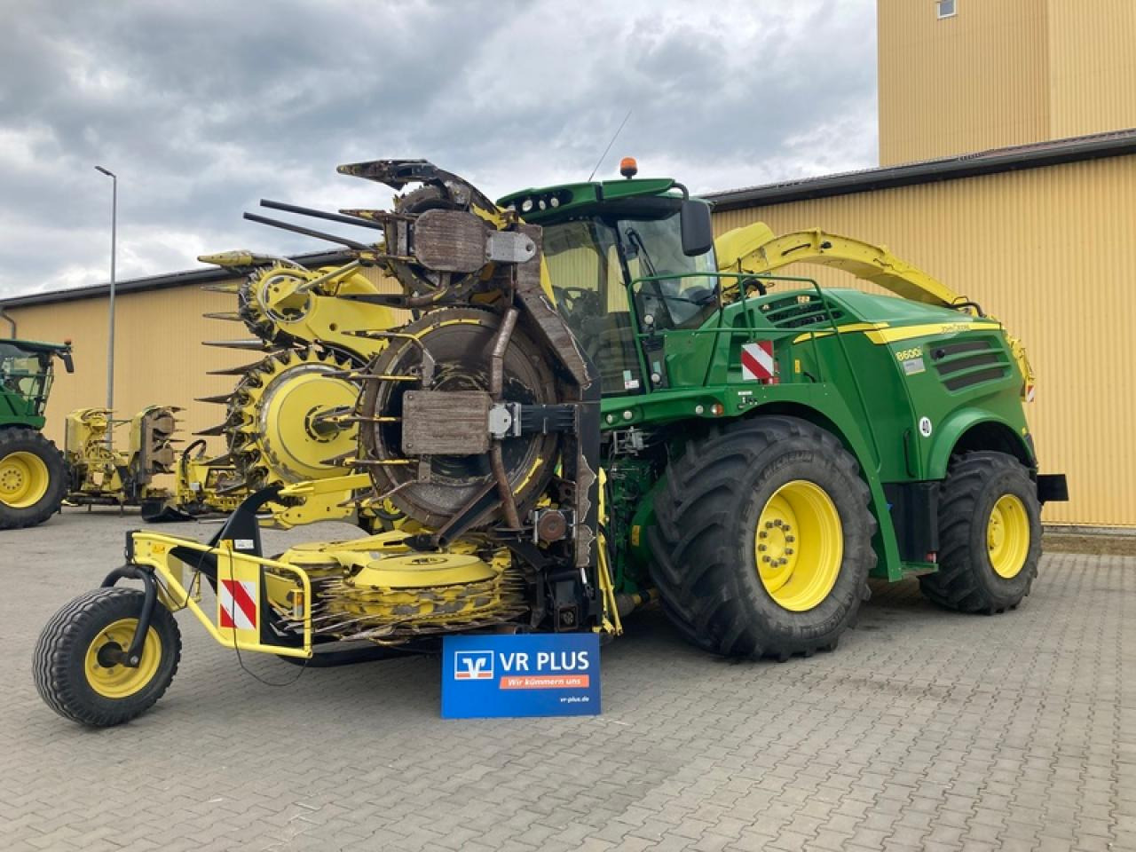 John Deere 8600 I - Sklízecí řezačka: obrázek 1 John Deere 8600 I - Sklízecí řezačka: obrázek 1