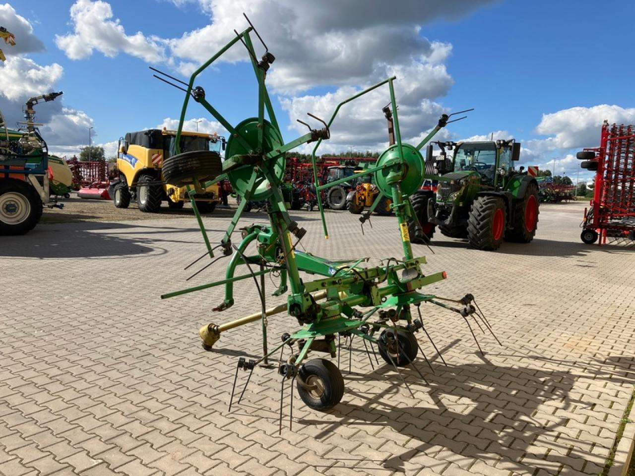 Kuhn GF 5001 MH - Obraceč/ Shrnovač: obrázek 2 Kuhn GF 5001 MH - Obraceč/ Shrnovač: obrázek 2