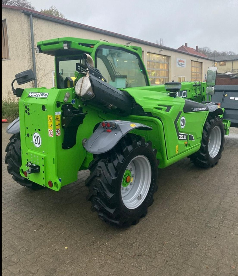 Merlo TF35.11TT - Teleskopický manipulátor: obrázek 3 Merlo TF35.11TT - Teleskopický manipulátor: obrázek 3