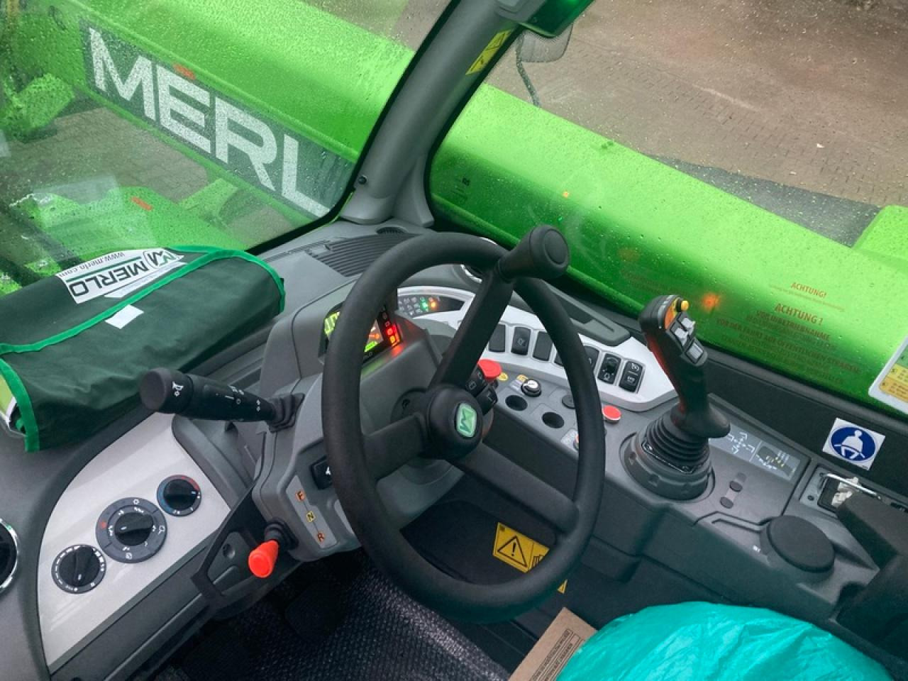Merlo TF35.11TT - Teleskopický manipulátor: obrázek 5 Merlo TF35.11TT - Teleskopický manipulátor: obrázek 5