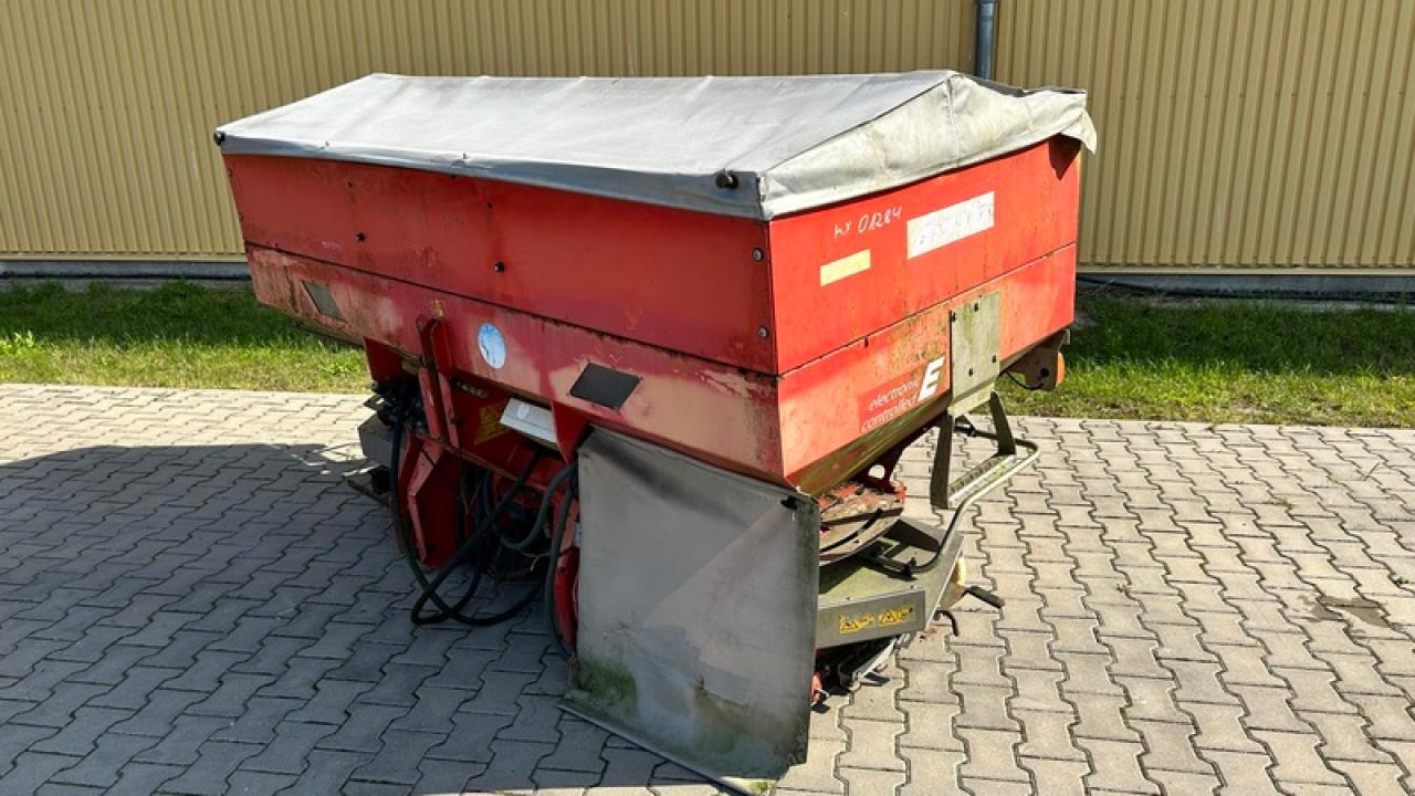 Rauch AXERA H/EMC AN BASTLER - Rozmetadlo hnoje: obrázek 1 Rauch AXERA H/EMC AN BASTLER - Rozmetadlo hnoje: obrázek 1