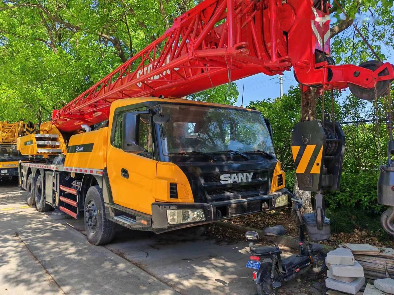 Sany Good quality second hand Sany STC250 25 ton crane for sale at lo - Autojeřáb: obrázek 1 Sany Good quality second hand Sany STC250 25 ton crane for sale at lo - Autojeřáb: obrázek 1
