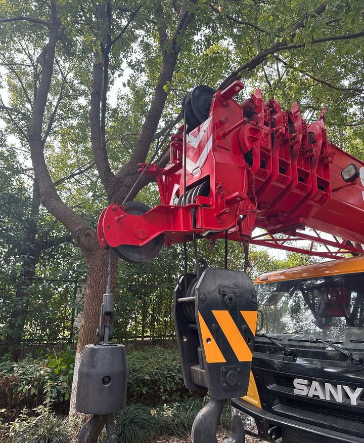 Sany STC250H STC250 STC500 China brand used truck crane for sale - Autojeřáb: obrázek 3 Sany STC250H STC250 STC500 China brand used truck crane for sale - Autojeřáb: obrázek 3