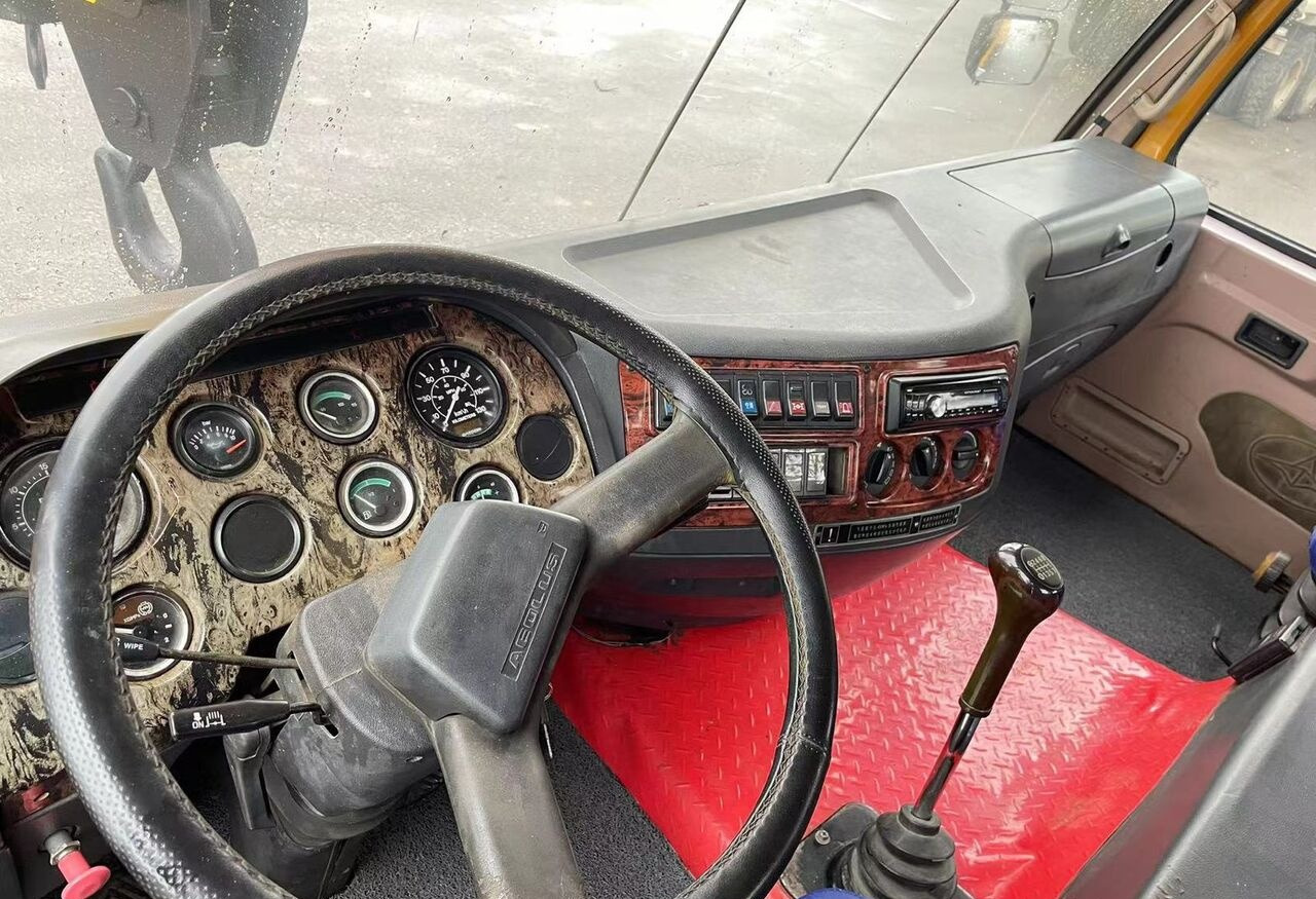 XCMG - Autojeřáb: obrázek 5 XCMG - Autojeřáb: obrázek 5