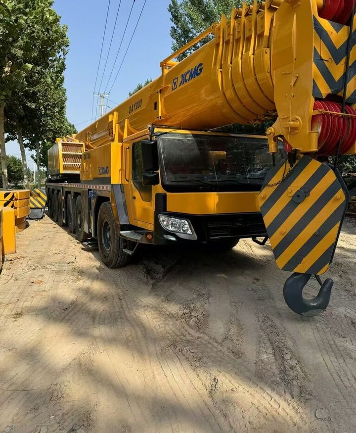 XCMG QAY200 200ton 260 80 90 100 110 - Autojeřáb: obrázek 3 XCMG QAY200 200ton 260 80 90 100 110 - Autojeřáb: obrázek 3