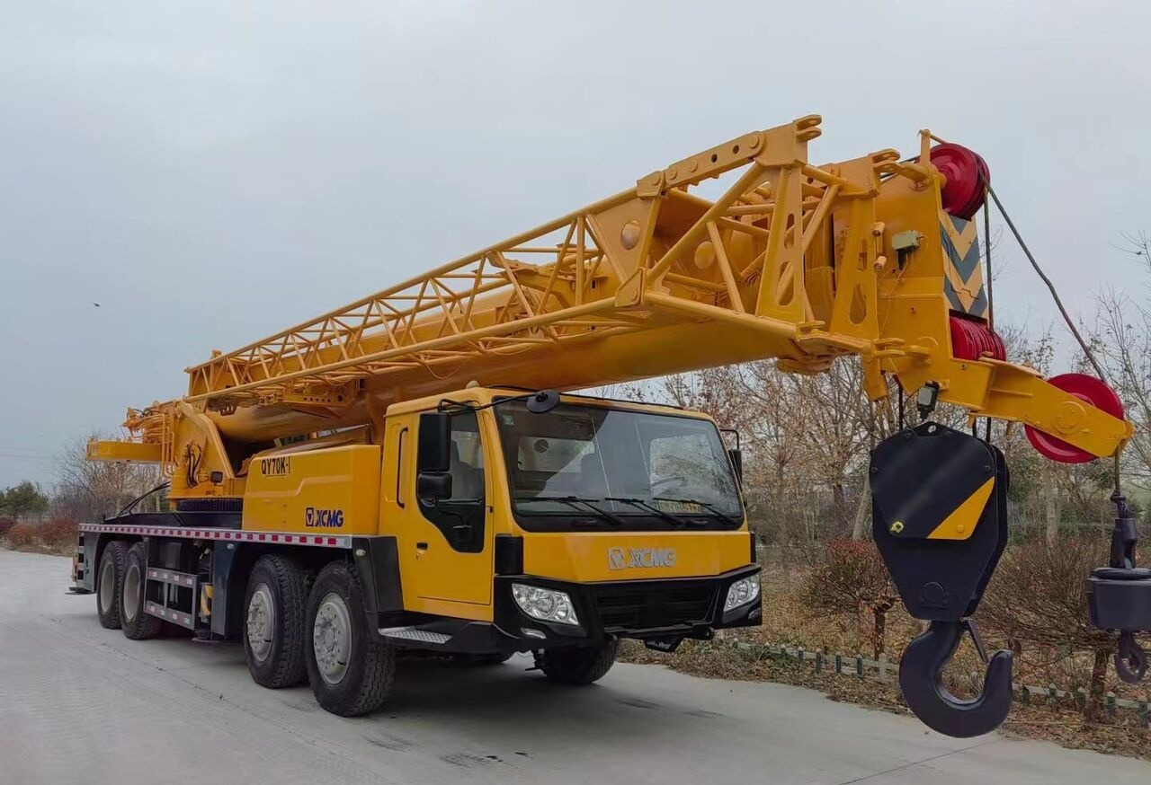 XCMG QY25K QY30K QY70K QY70KC truck crane - Autojeřáb: obrázek 3 XCMG QY25K QY30K QY70K QY70KC truck crane - Autojeřáb: obrázek 3