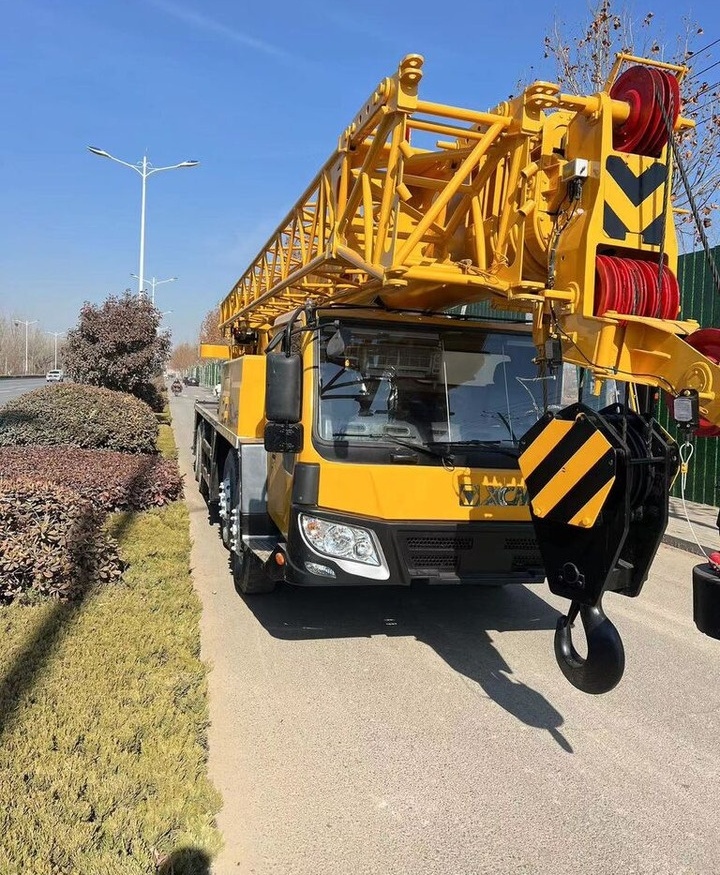 XCMG QY30K QY50K QY50B 30 40 50 60 80 100 truck crane - Autojeřáb: obrázek 1 XCMG QY30K QY50K QY50B 30 40 50 60 80 100 truck crane - Autojeřáb: obrázek 1