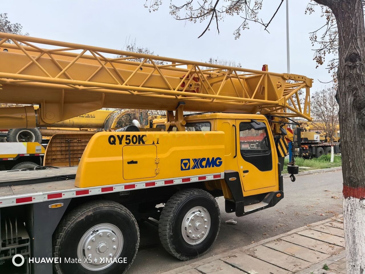 XCMG QY50KC QY50K-II XCT50 QY50KC QY50K5A 50ton - Autojeřáb: obrázek 3 XCMG QY50KC QY50K-II XCT50 QY50KC QY50K5A 50ton - Autojeřáb: obrázek 3
