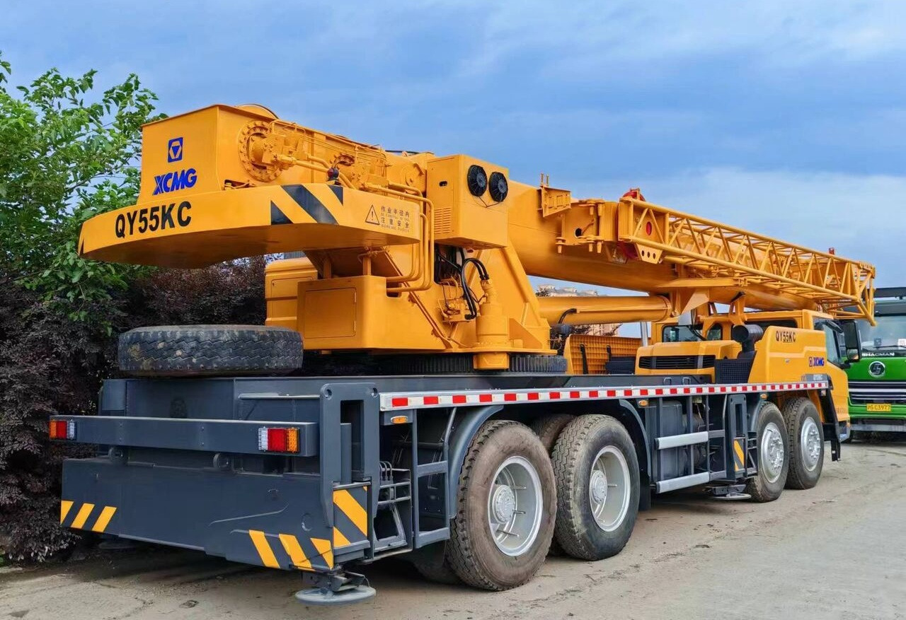 XCMG QY55KC 25ton 50ton 55ton 70ton 100 ton 130ton - Autojeřáb: obrázek 2 XCMG QY55KC 25ton 50ton 55ton 70ton 100 ton 130ton - Autojeřáb: obrázek 2