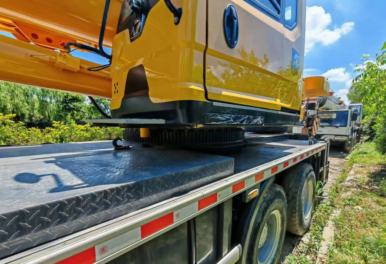 XCMG QY55KC 25ton 50ton 55ton 70ton 100 ton 130ton - Autojeřáb: obrázek 5 XCMG QY55KC 25ton 50ton 55ton 70ton 100 ton 130ton - Autojeřáb: obrázek 5