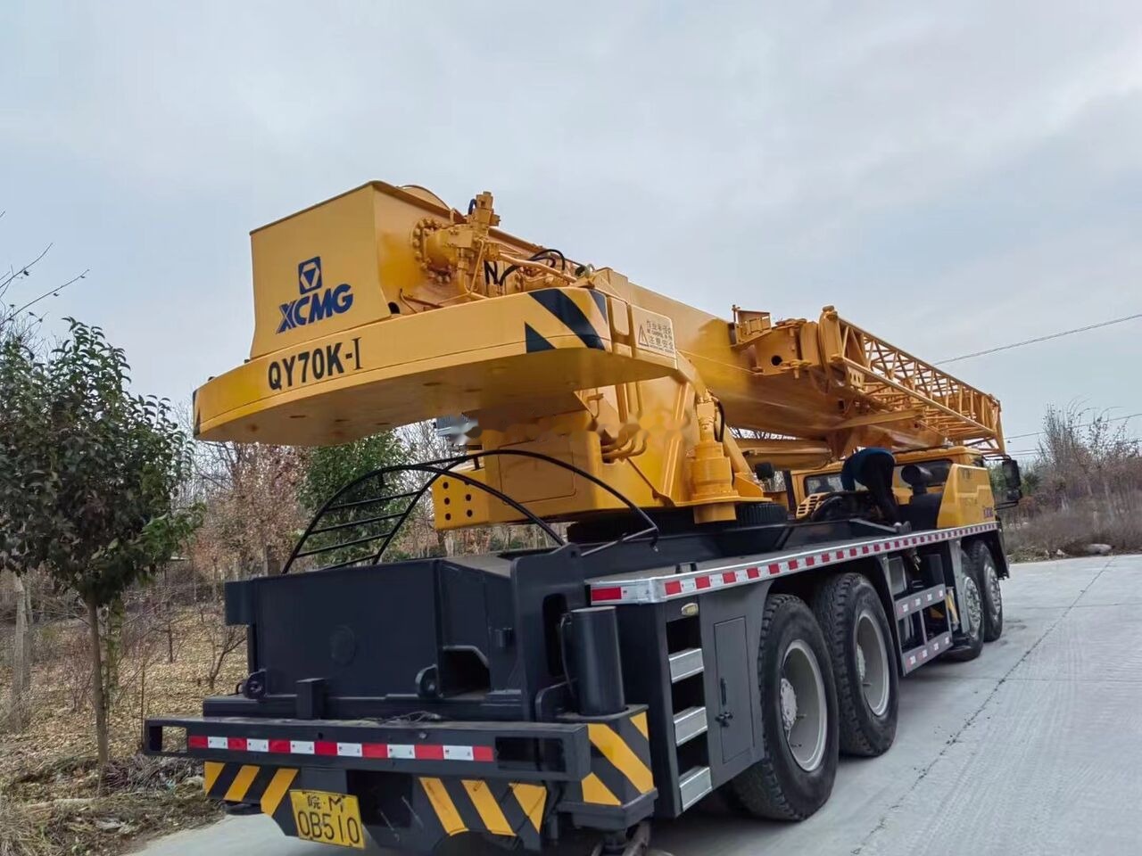 XCMG QY70K-2 25t 50t 70t 100t - Autojeřáb: obrázek 4 XCMG QY70K-2 25t 50t 70t 100t - Autojeřáb: obrázek 4