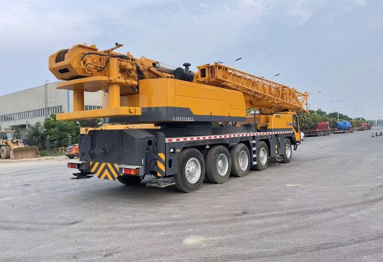 XCMG QY90K QY30K QY50K QY70K QAY200 truck crane - Autojeřáb: obrázek 3 XCMG QY90K QY30K QY50K QY70K QAY200 truck crane - Autojeřáb: obrázek 3