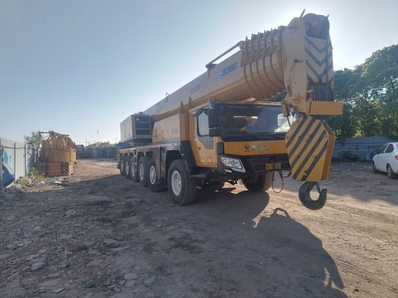 XCMG XCA240 240ton 220ton 100ton 80ton - Autojeřáb: obrázek 1 XCMG XCA240 240ton 220ton 100ton 80ton - Autojeřáb: obrázek 1