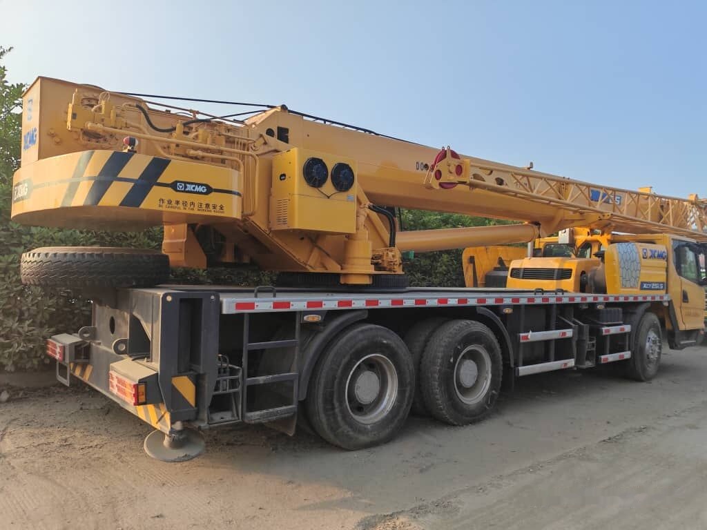 XCMG XCT25 XCT35 25T 25ton 35T 35ton 50 60 70 80 - Autojeřáb: obrázek 2 XCMG XCT25 XCT35 25T 25ton 35T 35ton 50 60 70 80 - Autojeřáb: obrázek 2