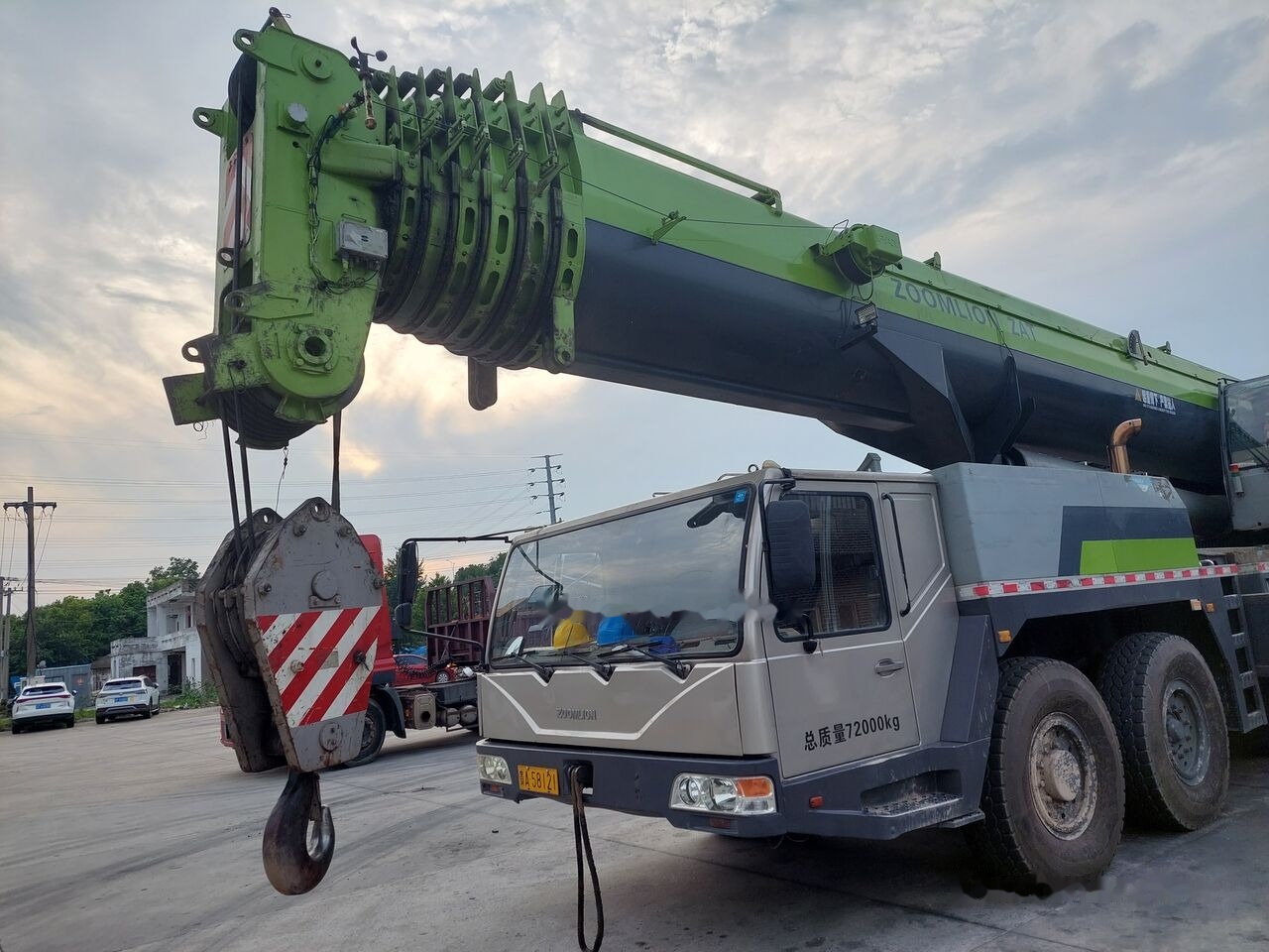 Zoomlion ZAT2600V 260T 260ton 220t 220ton - Autojeřáb: obrázek 1 Zoomlion ZAT2600V 260T 260ton 220t 220ton - Autojeřáb: obrázek 1