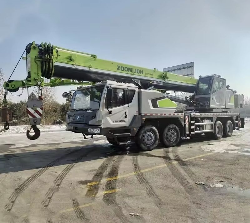 Zoomlion ZTC350 ZTC250 ZTC550 ZTC1000 35t 35ton 50t 70t - Autojeřáb: obrázek 1 Zoomlion ZTC350 ZTC250 ZTC550 ZTC1000 35t 35ton 50t 70t - Autojeřáb: obrázek 1