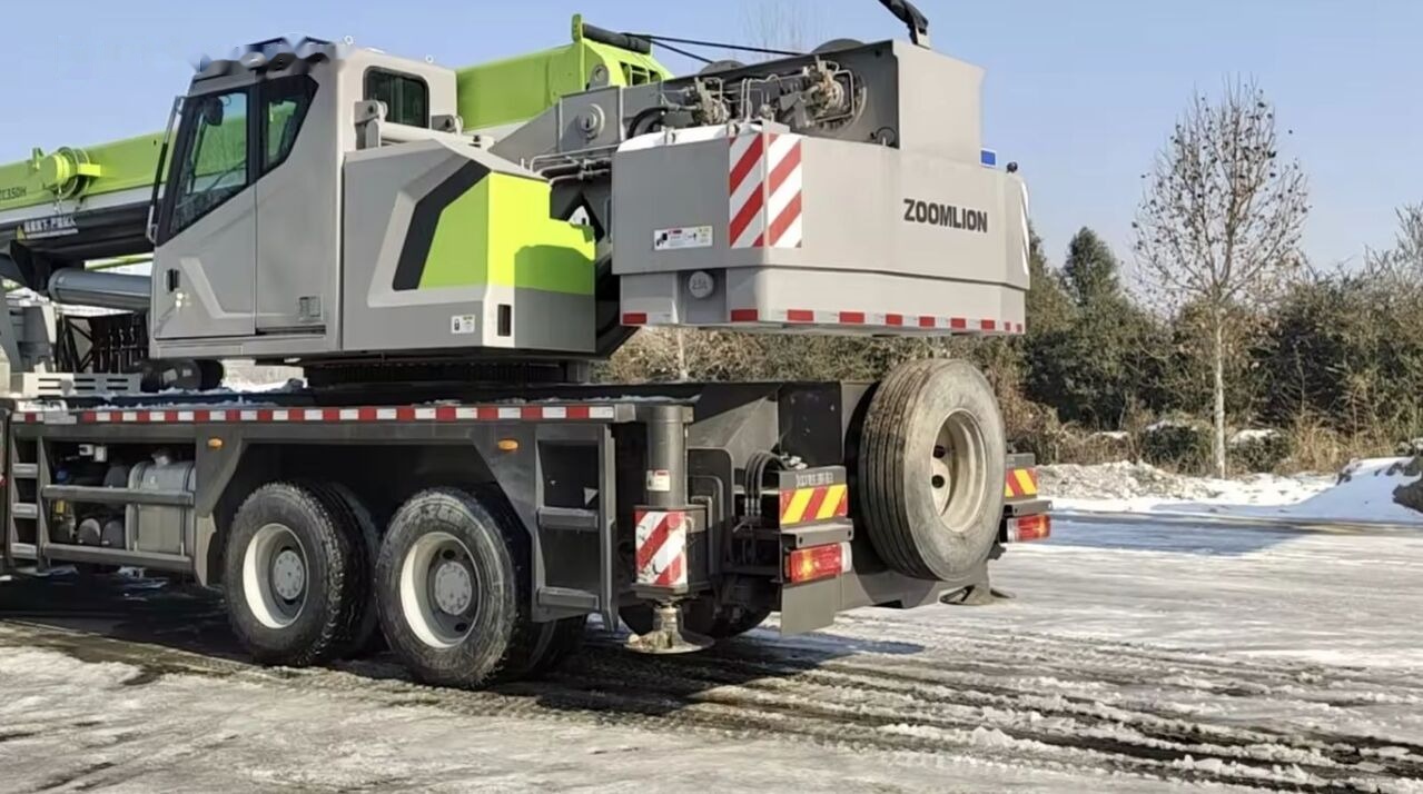 Zoomlion ZTC350 ZTC250 ZTC550 ZTC1000 - Autojeřáb: obrázek 5 Zoomlion ZTC350 ZTC250 ZTC550 ZTC1000 - Autojeřáb: obrázek 5