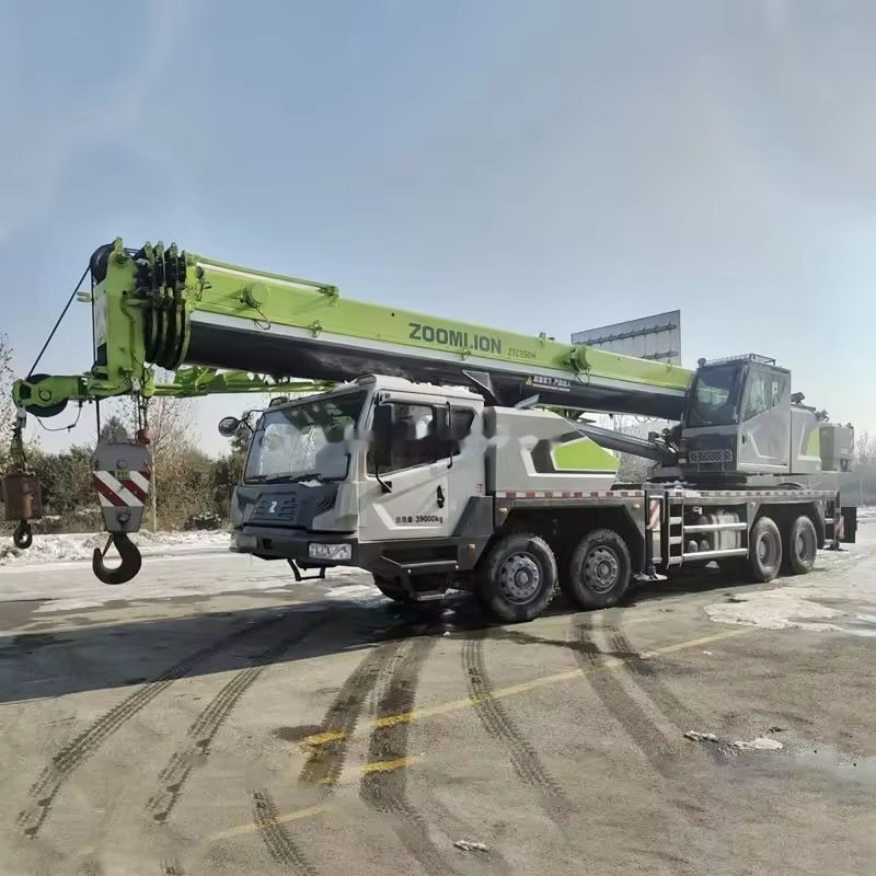 Zoomlion ZTC350 ZTC250 ZTC550 ZTC1000 - Autojeřáb: obrázek 2 Zoomlion ZTC350 ZTC250 ZTC550 ZTC1000 - Autojeřáb: obrázek 2
