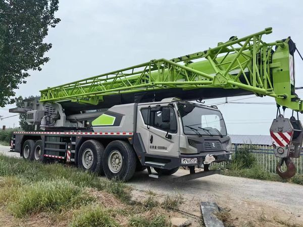 Zoomlion ZTC800 80ton 80t truck crane - Autojeřáb: obrázek 1 Zoomlion ZTC800 80ton 80t truck crane - Autojeřáb: obrázek 1