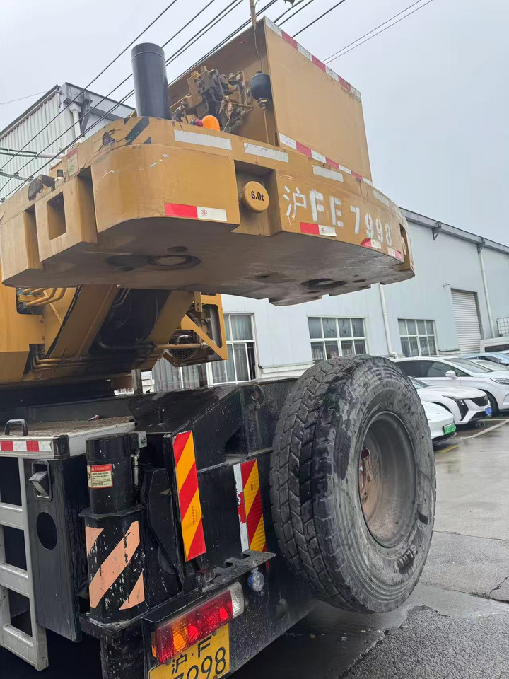 SanySTC 800 T5 E5 T6 E6 80TON Used crane 100ton - Autojeřáb: obrázek 4 SanySTC 800 T5 E5 T6 E6 80TON Used crane 100ton - Autojeřáb: obrázek 4