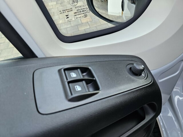 Dodávka valník, Dodávka s dvojitou kabinou FIAT Ducato 140 DOKA Pritsche 2,9 Navi 10' v.Cockpit: obrázek 38