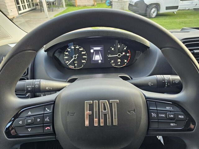 FIAT Ducato 35 MAXI L5H2 L4H2 180 15m³ Safety Kamera... - Furgon: obrázek 3 FIAT Ducato 35 MAXI L5H2 L4H2 180 15m³ Safety Kamera... - Furgon: obrázek 3