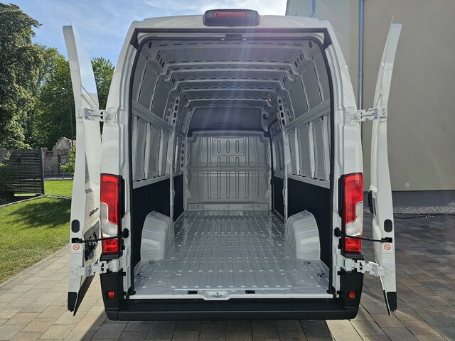 Furgon FIAT Ducato 35 MAXI L5H3 L4H3 140 17m³ Serie10 9.2: obrázek 37