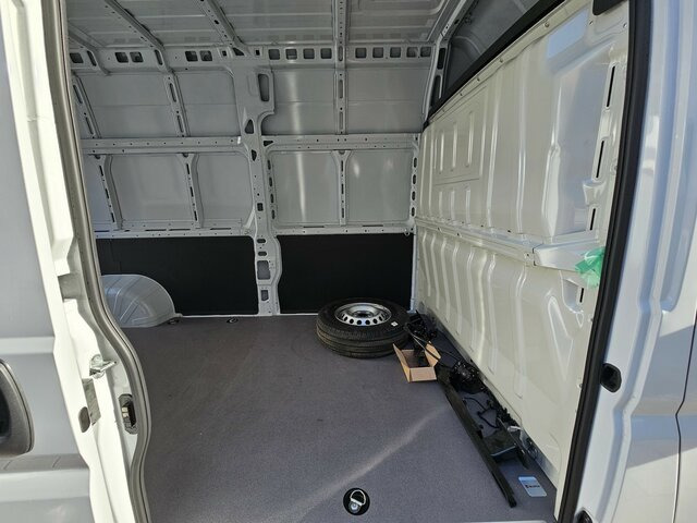 Nový Furgon FIAT Ducato 35 MAXI L5H3 L4H3 180 LBW BÄR VanLift: obrázek 27