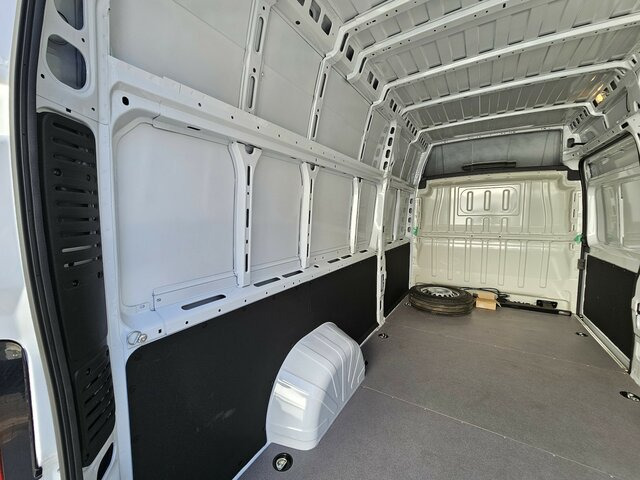 Nový Furgon FIAT Ducato 35 MAXI L5H3 L4H3 180 LBW BÄR VanLift: obrázek 22