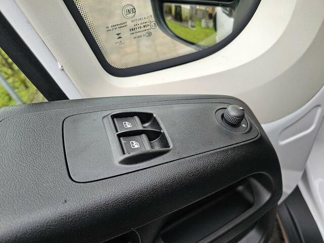 FIAT Ducato MAXI Serie 9.2 2025 DOKA 3-Seitenkiipper... - Sklápěč: obrázek 4 FIAT Ducato MAXI Serie 9.2 2025 DOKA 3-Seitenkiipper... - Sklápěč: obrázek 4