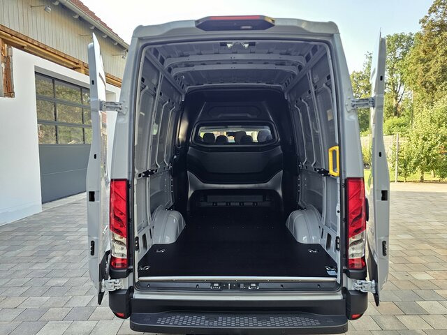 Furgon, Dodávka s dvojitou kabinou IVECO Daily 35S18HA8V DOKA Hi-Matic 12m³ 2xSchiebetür...: obrázek 40 Furgon, Dodávka s dvojitou kabinou IVECO Daily 35S18HA8V DOKA Hi-Matic 12m³ 2xSchiebetür...: obrázek 40