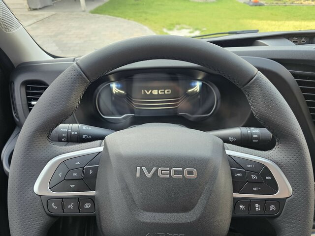 Furgon, Dodávka s dvojitou kabinou IVECO Daily 35S18HA8V DOKA Hi-Matic 12m³ 2xSchiebetür...: obrázek 6 Furgon, Dodávka s dvojitou kabinou IVECO Daily 35S18HA8V DOKA Hi-Matic 12m³ 2xSchiebetür...: obrázek 6