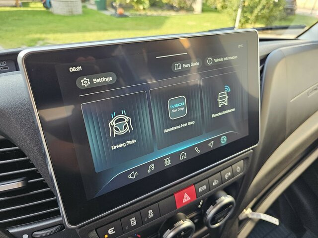 Furgon, Dodávka s dvojitou kabinou IVECO Daily 35S18HA8V DOKA Hi-Matic 12m³ 2xSchiebetür...: obrázek 32 Furgon, Dodávka s dvojitou kabinou IVECO Daily 35S18HA8V DOKA Hi-Matic 12m³ 2xSchiebetür...: obrázek 32