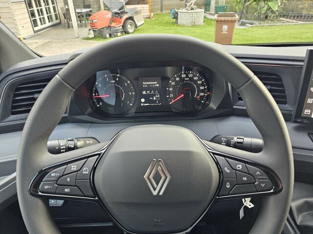 RENAULT Master L3H2 170 Neues Modell 10'' Navi Kamera... - Furgon: obrázek 3 RENAULT Master L3H2 170 Neues Modell 10'' Navi Kamera... - Furgon: obrázek 3