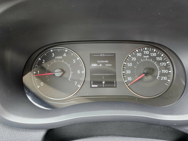 RENAULT Master L3H2 dci 150 3,5t PRO+ Navi PDC - Furgon: obrázek 4 RENAULT Master L3H2 dci 150 3,5t PRO+ Navi PDC - Furgon: obrázek 4