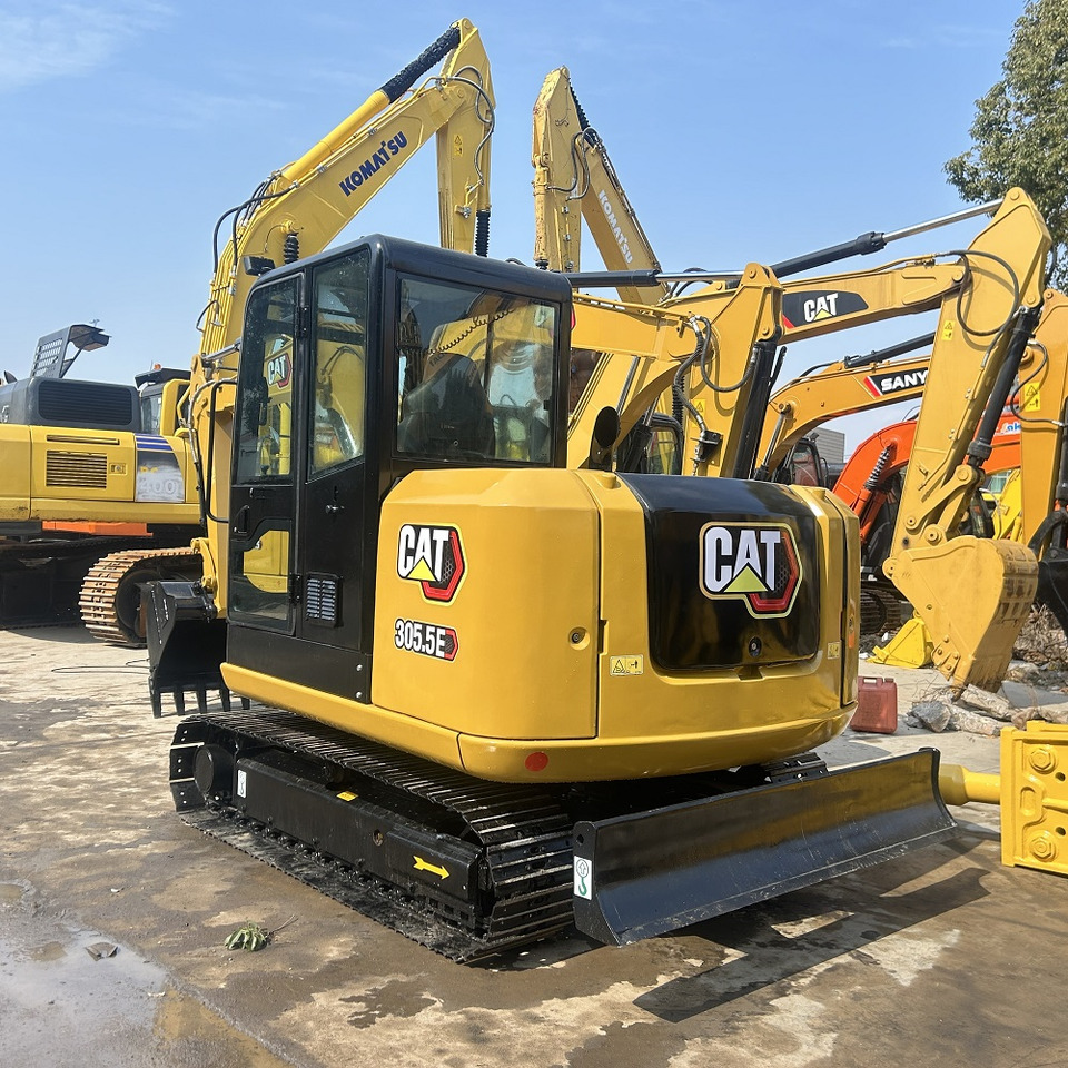 CAT 305.5E2 Excavator - Mini rýpadlo: obrázek 4 CAT 305.5E2 Excavator - Mini rýpadlo: obrázek 4