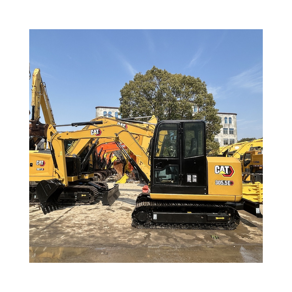 CAT 305.5E2 Excavator - Mini rýpadlo: obrázek 3 CAT 305.5E2 Excavator - Mini rýpadlo: obrázek 3