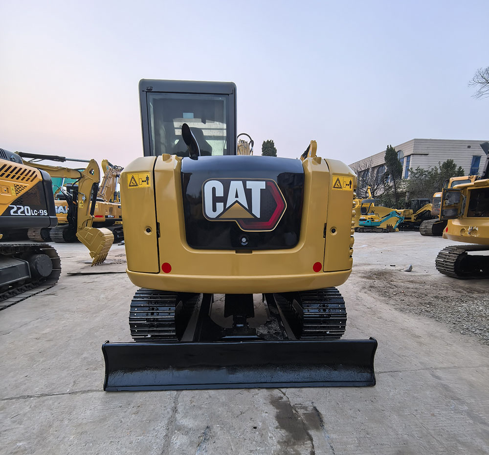 CAT 305.5E2 Excavator - Pásové rýpadlo: obrázek 5 CAT 305.5E2 Excavator - Pásové rýpadlo: obrázek 5