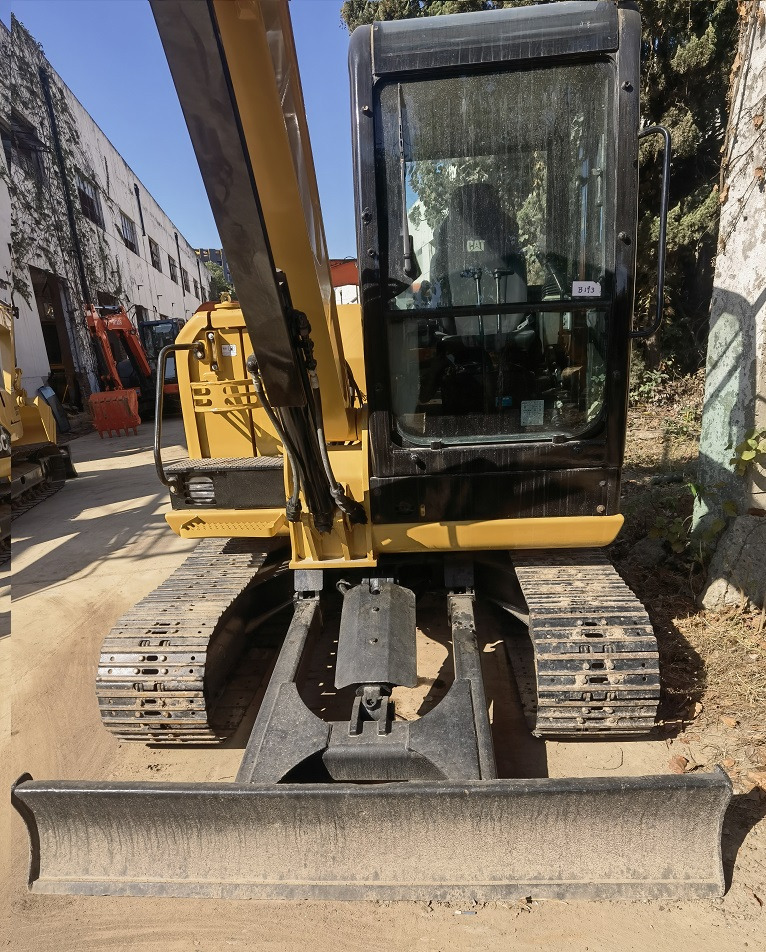 CAT 306E2 Excavator - Mini rýpadlo: obrázek 4 CAT 306E2 Excavator - Mini rýpadlo: obrázek 4