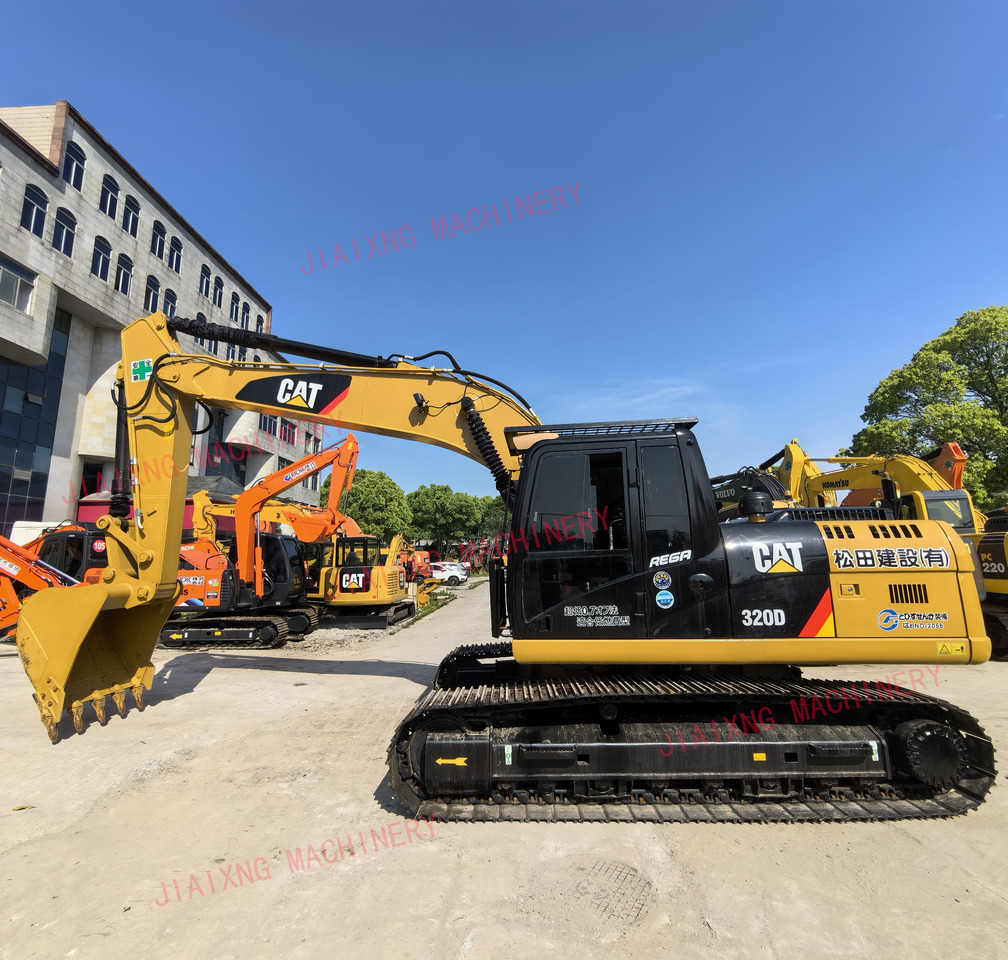 CAT 320DL used excavator - Pásové rýpadlo: obrázek 1 CAT 320DL used excavator - Pásové rýpadlo: obrázek 1