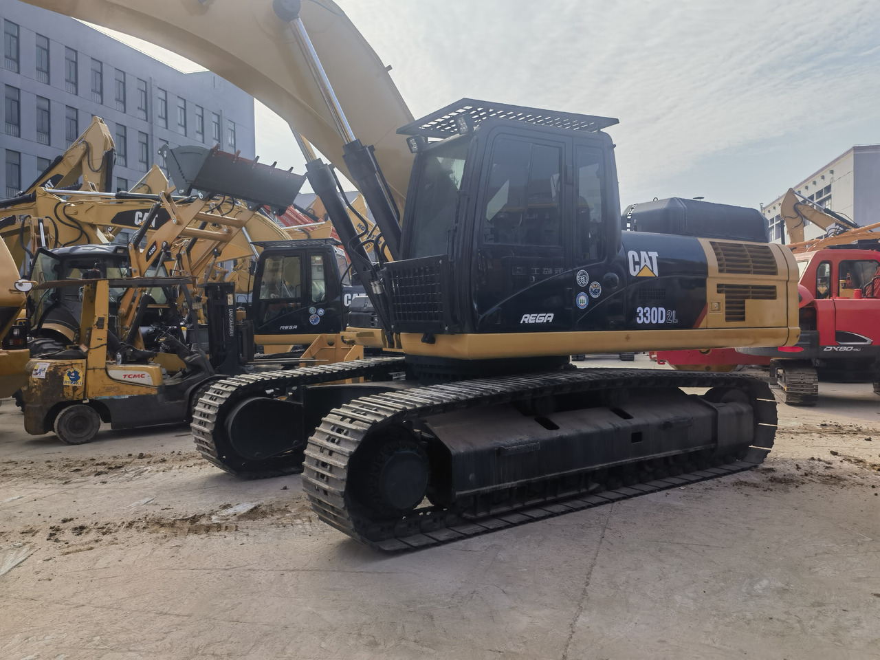 CAT 330D2L Excavator - Pásové rýpadlo: obrázek 5 CAT 330D2L Excavator - Pásové rýpadlo: obrázek 5
