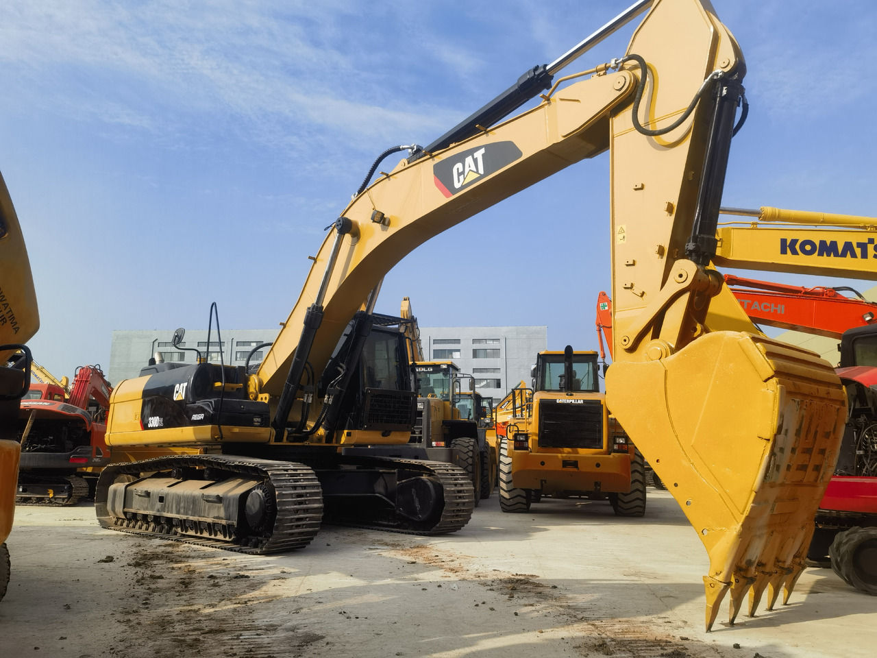 CAT 330D2L Excavator - Pásové rýpadlo: obrázek 2 CAT 330D2L Excavator - Pásové rýpadlo: obrázek 2
