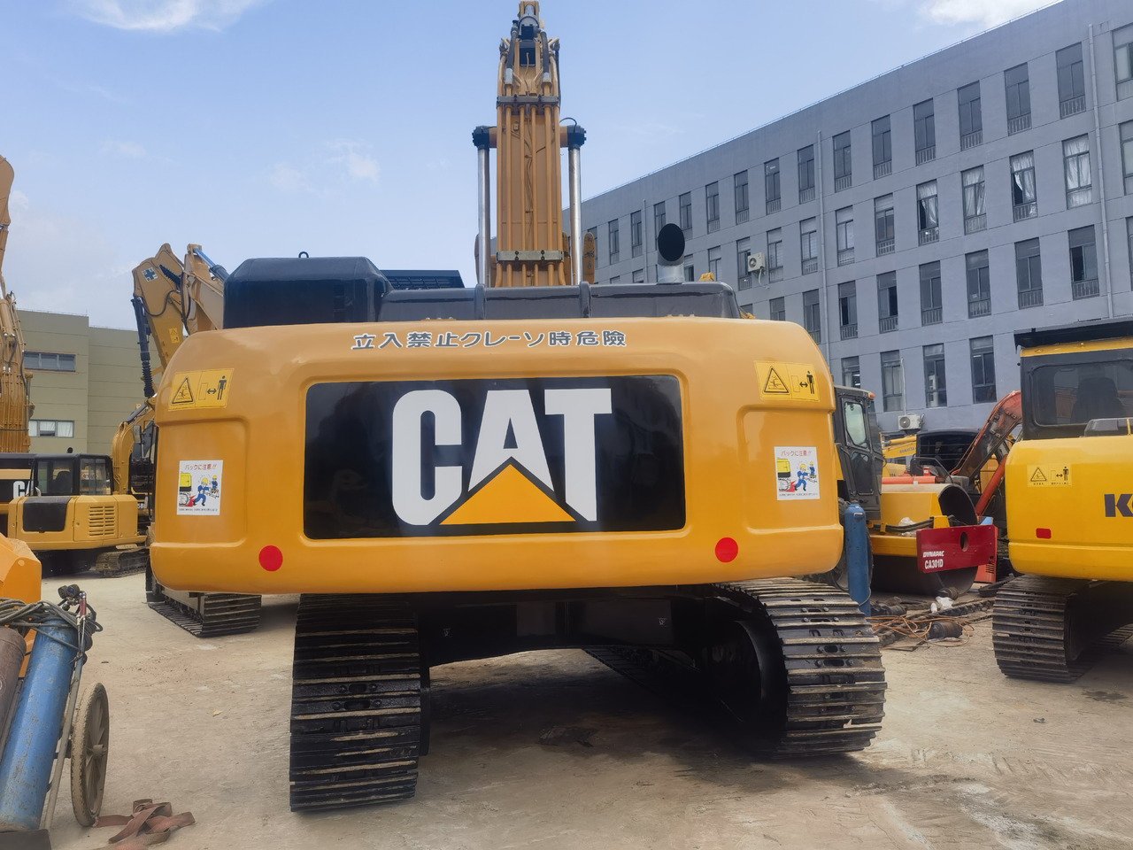 CAT 330DL excavator - Pásové rýpadlo: obrázek 5 CAT 330DL excavator - Pásové rýpadlo: obrázek 5