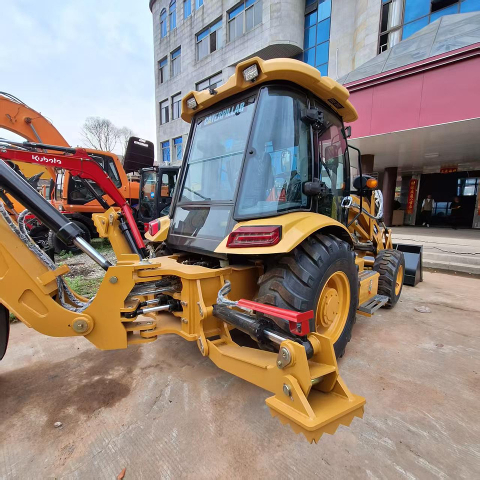 CAT 420F Backhoe Loader - Rýpadlo-nakladač: obrázek 5 CAT 420F Backhoe Loader - Rýpadlo-nakladač: obrázek 5