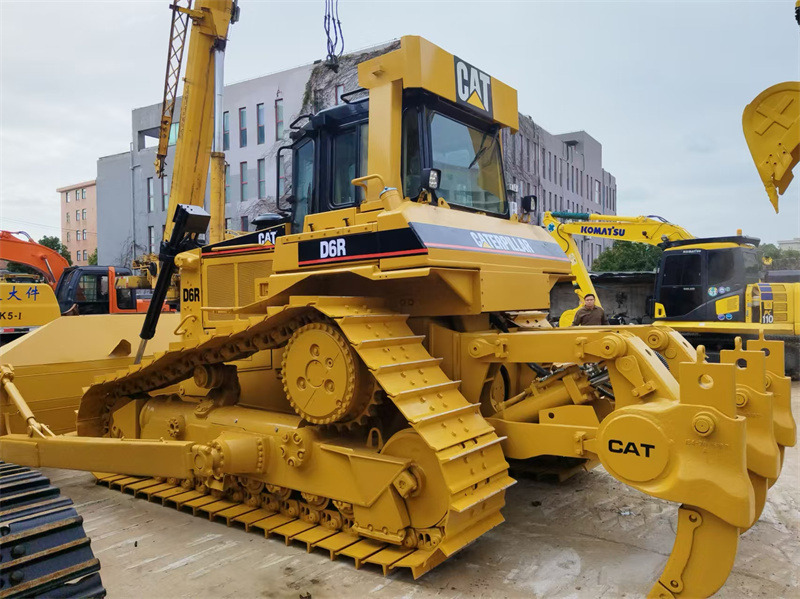 CAT D6R Crawler Bulldozer - Buldozer: obrázek 3 CAT D6R Crawler Bulldozer - Buldozer: obrázek 3