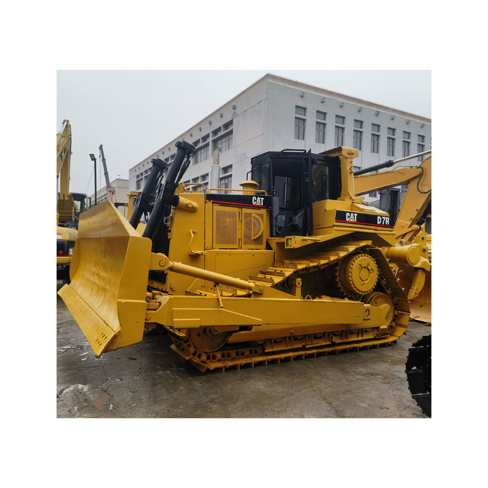 CAT D7R Bulldozer - Buldozer: obrázek 4 CAT D7R Bulldozer - Buldozer: obrázek 4