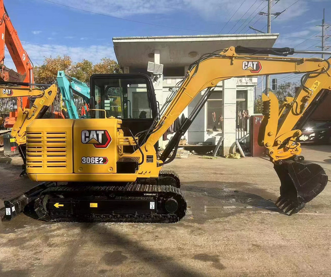 CATERPILLAR CAT 306E2 TRACKED EXCAVATOR - Mini rýpadlo: obrázek 1 CATERPILLAR CAT 306E2 TRACKED EXCAVATOR - Mini rýpadlo: obrázek 1