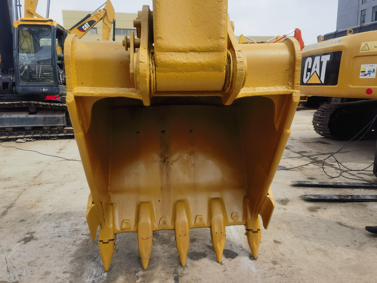 CATERPILLAR CAT 325D Excavator - Pásové rýpadlo: obrázek 5 CATERPILLAR CAT 325D Excavator - Pásové rýpadlo: obrázek 5