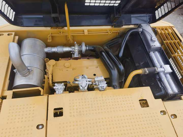 Pásové rýpadlo Caterpillar Hydraulic Excavator CAT 320DL 325DL 320D Used Excavator in Sale: obrázek 6